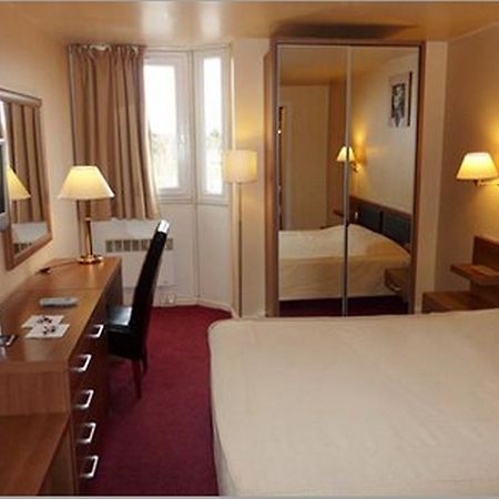 Arcantis Sevran Hotel Roissy-en-France Pokój zdjęcie